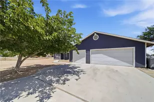 16678 Lilac St, Hesperia, CA 92345 - Photo 1