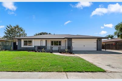 41559 Lomas Street - Photo 1