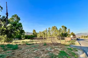 1040 W 48th St, San Bernardino, CA 92407 - Photo 1