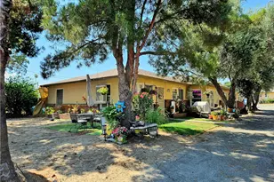 16554 Paine St, Fontana, CA 92336 - Photo 1