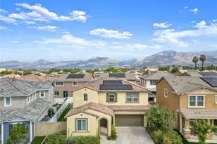 874 Royal Knight Trl, Redlands, CA 92374 - Photo 1