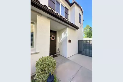 28396 Mirabelle, Saugus, CA 91350 - Photo 1