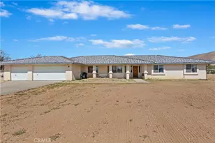 9585 Juniper St, Apple Valley, CA 92308 - Photo 1