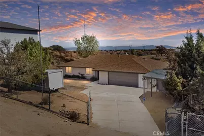 8121 Anaconda Avenue, Oak Hills, CA 92344 - Photo 1
