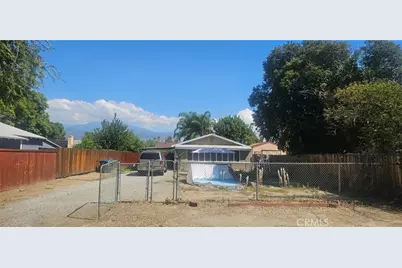 338 N Hemet, Hemet, CA 92544 - Photo 1