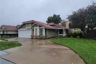 1221 N Dearborn Ave, Redlands, CA 92374 - Photo 1
