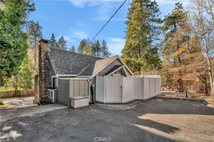 23023 Oak Ln, Crestline, CA 92325 - Photo 1
