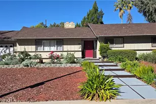 129 Sunridge, Redlands, CA 92373 - Photo 1