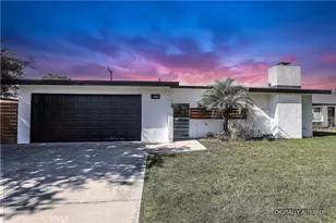 15271 Yorkshire, Huntington Beach, CA 92647 - Photo 1