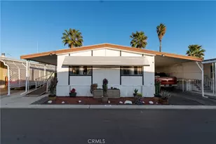 575 S Lyon, Hemet, CA 92543 - Photo 1