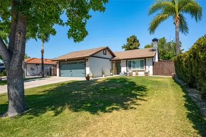685 S Smoketree Avenue, Rialto, CA 92376 - Photo 1