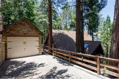 24686 Altdorf, Crestline, CA 92325 - Photo 1
