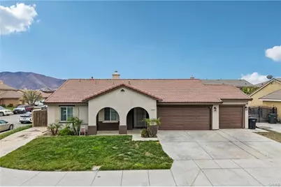 477 La Boca, San Jacinto, CA 92582 - Photo 1
