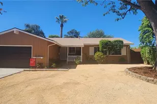 5853 Keokuk Ave, Woodland Hills, CA 91367 - Photo 1