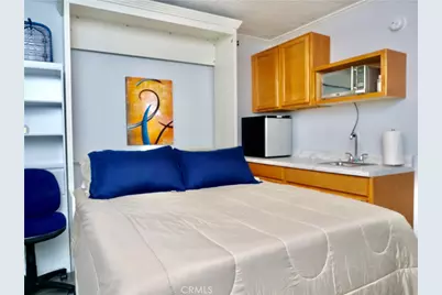1220 W 56th Street, Los Angeles, CA 90037 - Photo 1