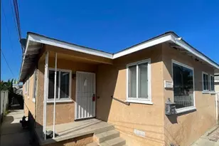 3833 W 105th St, Inglewood, CA 90303 - Photo 1
