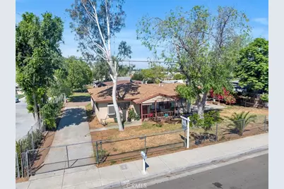 6127 Hudson Street, Jurupa, CA 92509 - Photo 1