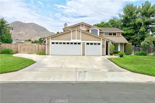 340 Pelican Dr, Riverside, CA 92507 - Photo 1