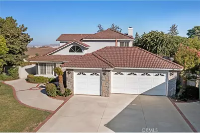 646 Lakewood Drive, Riverside, CA 92506 - Photo 1