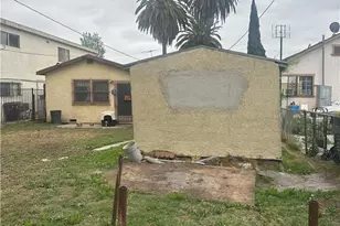 8637 Orchard Ave, Los Angeles, CA 90044 - Photo 1