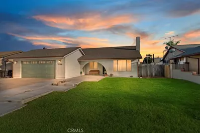 10750 Hollenbeck Drive, Riverside, CA 92505 - Photo 1