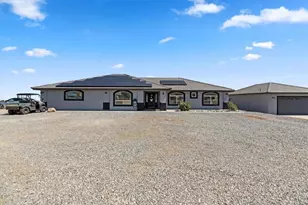 7122 Braceo St, Oak Hills, CA 92344 - Photo 1