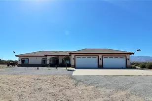 7445 Cedar, Phelan, CA 92371 - Photo 1