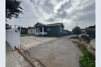 1420 E 77th Place, Los Angeles, CA 90001 - Photo 1