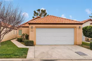 19067 Pamela, Apple Valley, CA 92308 - Photo 1