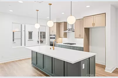 106 Kimberwick Court, Burbank, CA 91506 - Photo 1