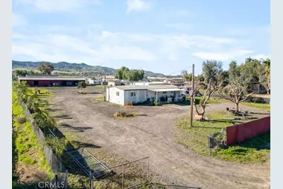 31721 Meadow Blossom, Nuevo, CA 92567 - Photo 1