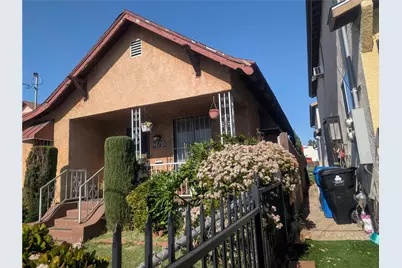 975 E 43rd Place, Los Angeles, CA 90011 - Photo 1