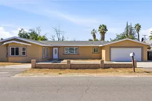 27031 Yale St, Hemet, CA 92544 - Photo 1