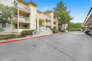 5728 Oak Bend Ln, Oak Park, CA 91377 - Photo 1