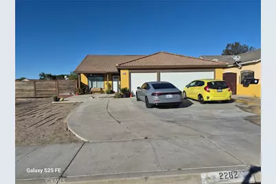 2282 N Smoketree, Rialto, CA 92377 - Photo 1