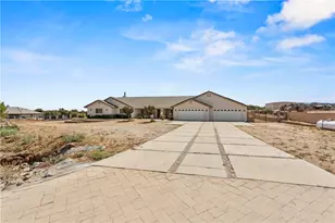 8379 Beaver, Phelan, CA 92371 - Photo 1