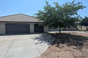 11565 Lebec, Phelan, CA 92371 - Photo 1