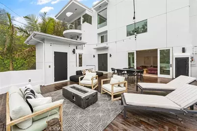 9027 Wonderland Avenue, Los Angeles, CA 90046 - Photo 1