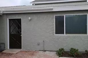 1800 S Ridgeley Dr, Los Angeles, CA 90019 - Photo 1