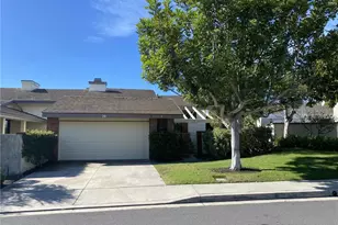 26 Skysail, Corona del Mar, CA 92625 - Photo 1