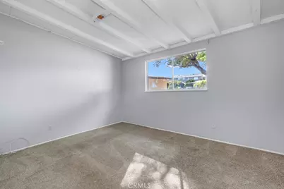 2540 W Picadilly Way, Anaheim, CA 92801 - Photo 14