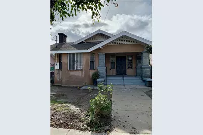 636 W 52nd, Los Angeles, CA 90037 - Photo 1