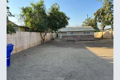 111 Warren, Bakersfield, CA 93308 - Photo 1