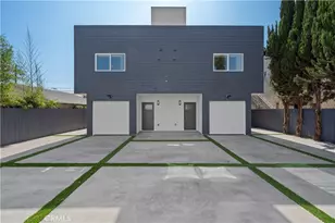 2935 West Blvd, Los Angeles, CA 90016 - Photo 1