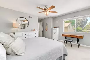 10889 Lamentin Ct, San Diego, CA 92124 - Photo 12