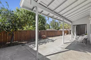 839 Willow Tree Ln, Fallbrook, CA 92028 - Photo 18