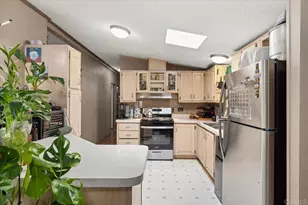 1380 Oak Hill Dr, Escondido, CA 92027 - Photo 1