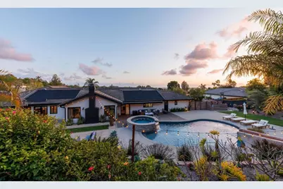 1637 Kings Way, Vista, CA 92084 - Photo 1