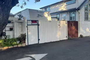 523 N Vulcan Ave, Encinitas, CA 92024 - Photo 1