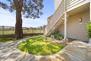 1087 Shadowridge Dr, Vista, CA 92081 - Photo 1